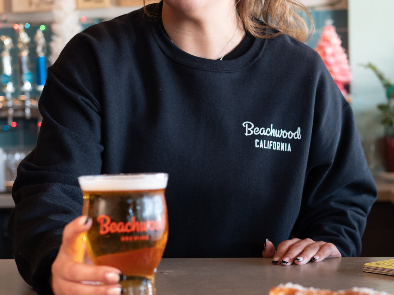 Beachwood Crewneck Unisex Fleece (Black)
